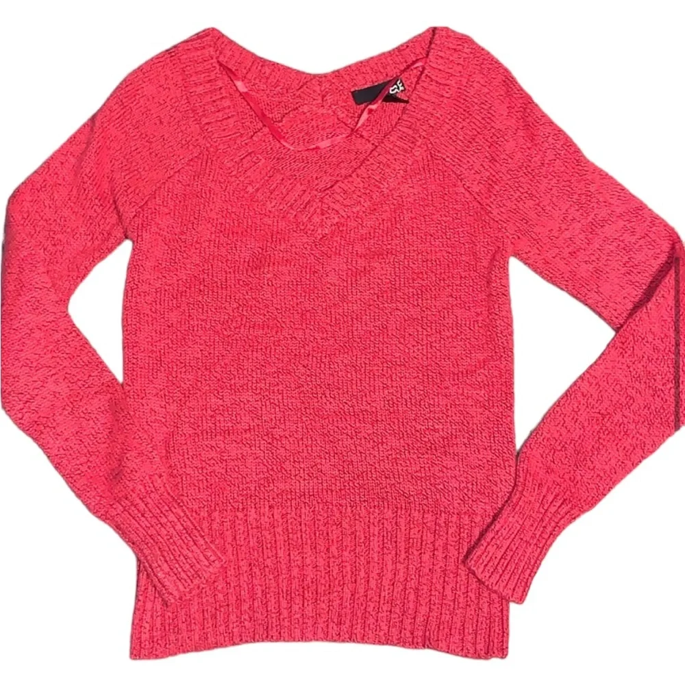 FOX RIDERS: Women’s Logo V Neckline Sweater - Size XS - Picture 4 of 10